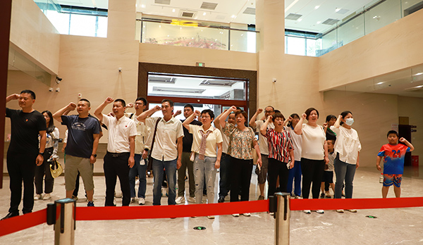 顶立科技党支部开展主题党日活动 (3).JPG 顶立科技党支部开展主题党日活动 (3).JPG